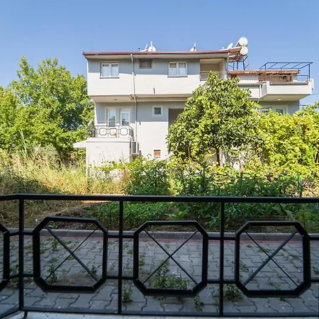Flat With Balcony Close To Calis Beach In Fethiye Διαμέρισμα *
