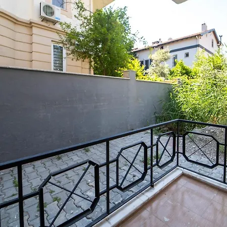 Διαμέρισμα Flat With Balcony Close To Calis Beach In Fethiye Φετιγιέ